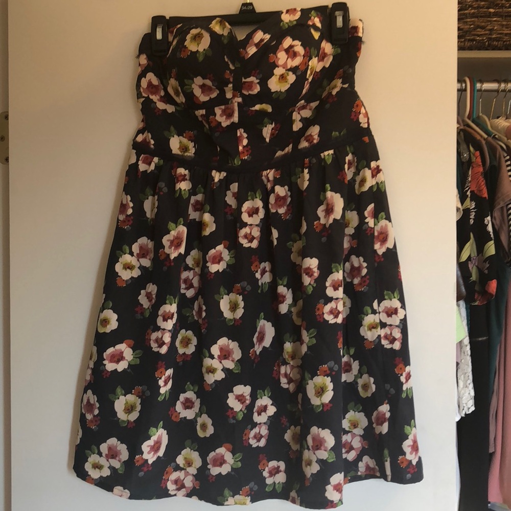 Strapless American Eagle Dress